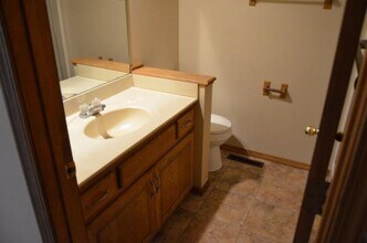 404 Pace Ct in Nixa, MO - Building Photo - Building Photo