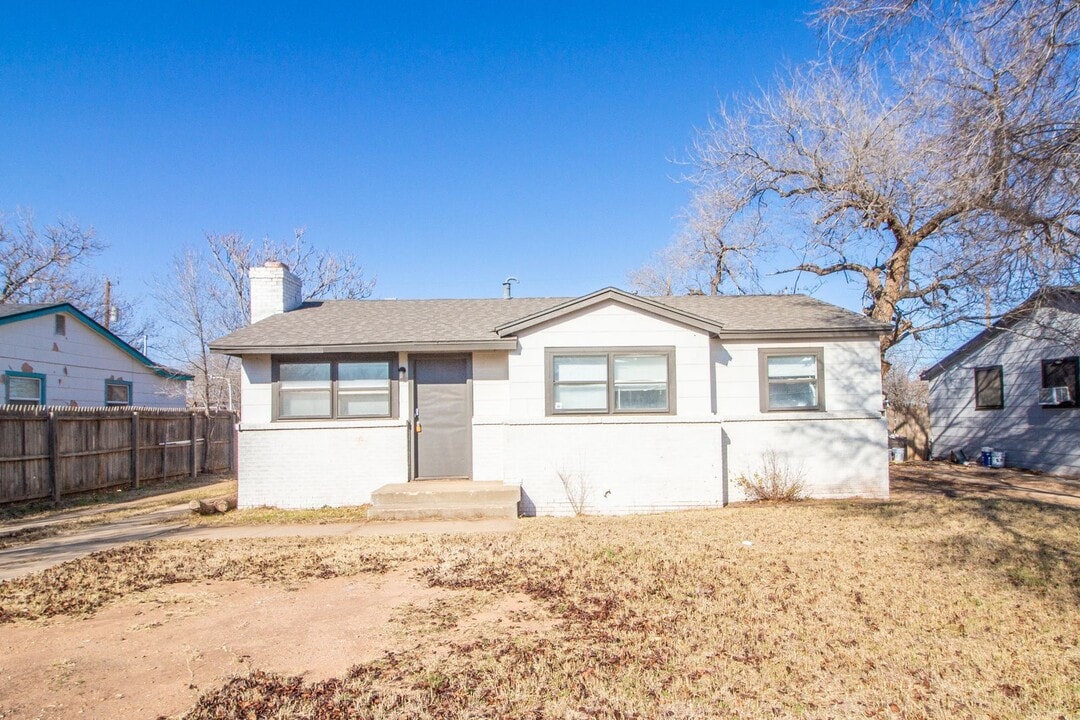 3304 Itasca St in Lubbock, TX - Building Photo