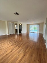 7403 Populus Dr in Port Richey, FL - Building Photo - Building Photo