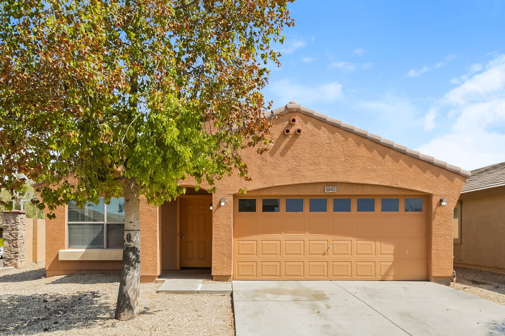3232 W Alta Vista Rd in Phoenix, AZ - Building Photo