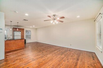 4702 Bradford Dr in Dallas, TX - Building Photo - Building Photo