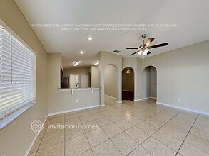 2730 Buckhorn Preserve Blvd, Unit 1-0401 in Valrico, FL - Foto de edificio - Building Photo