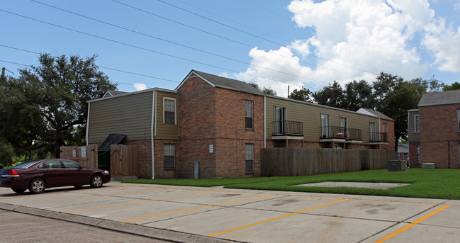 Lafayette Square in Gretna, LA - Building Photo - Building Photo