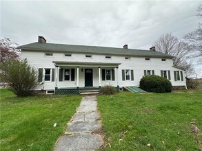 17 Kelly Ln in Pine Bush, NY - Building Photo - Building Photo