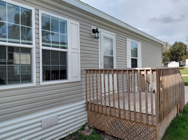 308 22nd St NW in Stewartville, MN - Building Photo - Building Photo