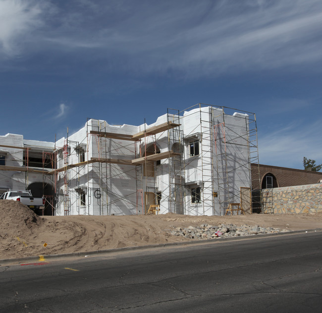 Majestic Ridge Apartments in Las Cruces, NM - Building Photo - Building Photo