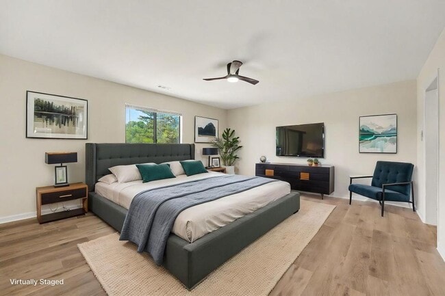 property at 1309 Hudson Ave