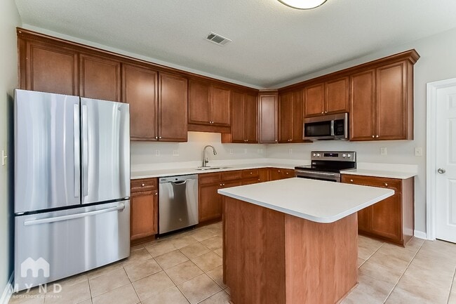 4050 Sidlehill Dr in Olive Branch, MS - Foto de edificio - Building Photo