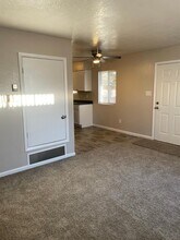 1420 Truman St SE-Unit -3C in Albuquerque, NM - Building Photo - Building Photo