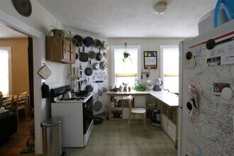 71 Porter St, Unit 2 in Cambridge, MA - Building Photo - Building Photo