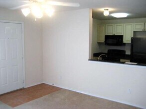 717 Claremont Pkwy in Marble Falls, TX - Building Photo - Building Photo