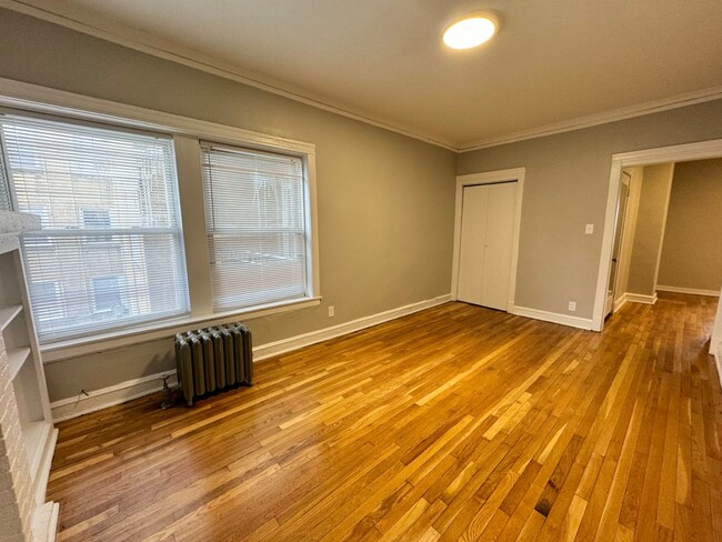 4906 N Saint Louis Ave in Chicago, IL - Building Photo - Building Photo