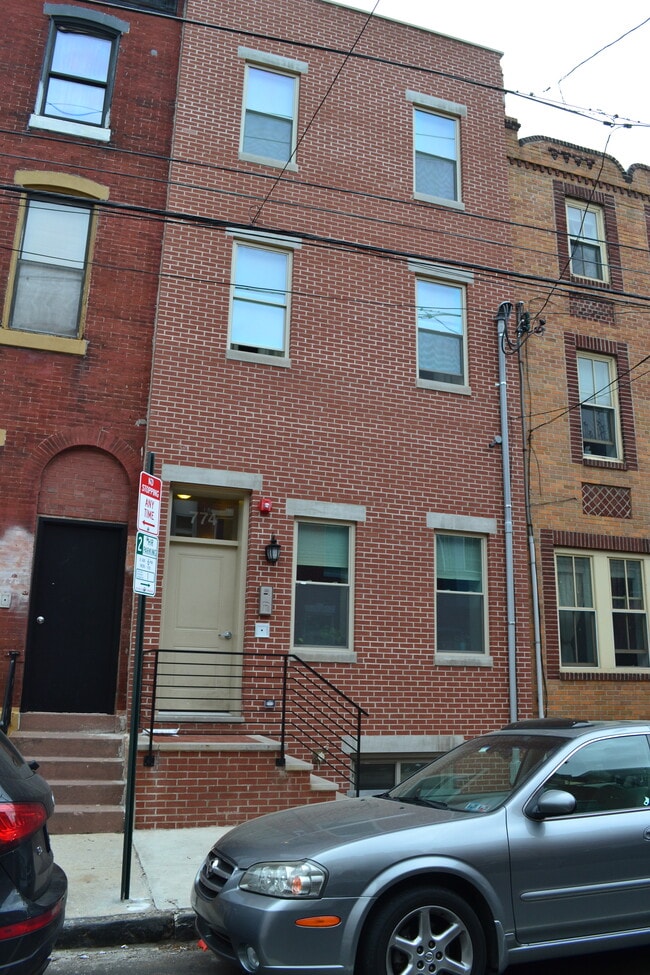 774 S 15th St, Unit 1F