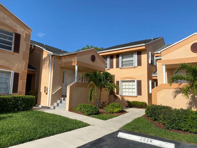 property at 2629 SE 19th Ct