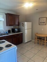 7310 Yoe St in Houston, TX - Building Photo - Building Photo