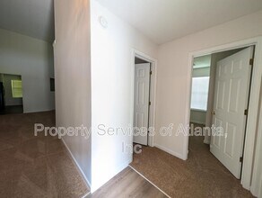 2047 Mulberry Ln in Lithonia, GA - Building Photo - Building Photo