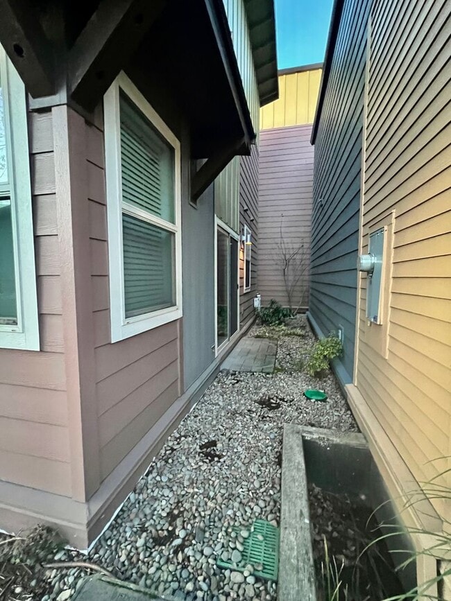 property at 4303 SE Division St