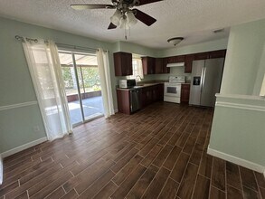 4330 Grand Ave in DeLand, FL - Building Photo - Building Photo