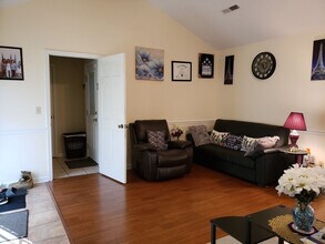 2372 Orvis St in Sumter, SC - Building Photo - Building Photo