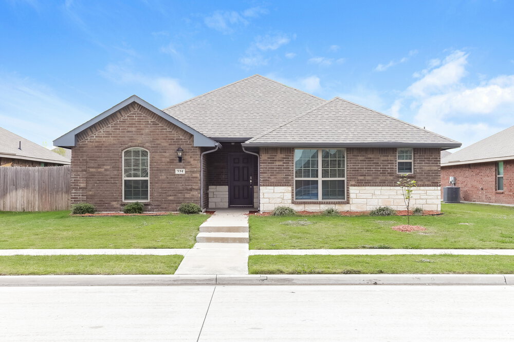 534 Cottonview Dr in Waxahachie, TX - Building Photo