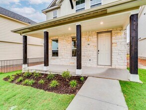 166 Lost Mine Peak Ln in Dripping Springs, TX - Building Photo - Building Photo