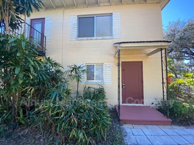 32 N Primrose Dr in Orlando, FL - Building Photo - Building Photo