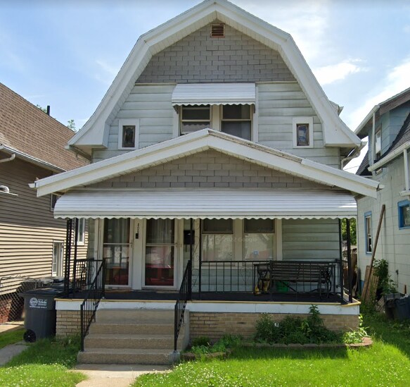 409 Oak St Rentals in Toledo, OH