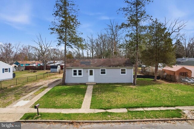 property at 4 Coville Dr