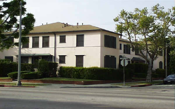 9401 W Olympic Blvd in Beverly Hills, CA - Building Photo - Building Photo