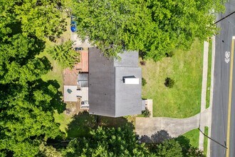 803 W Davis St in Burlington, NC - Building Photo - Building Photo