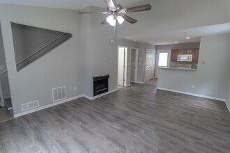 1330 Godas Cir in Columbia, MO - Building Photo - Building Photo