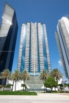 17121 Collins Ave, Unit 2106 in Sunny Isles Beach, FL - Building Photo