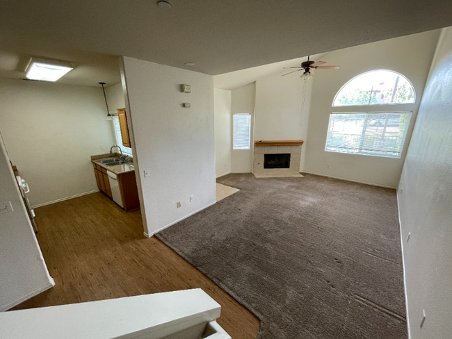 1555 Orange Ave in Redlands, CA - Building Photo - Building Photo