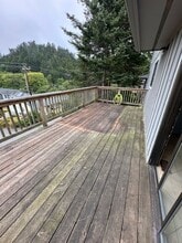 94217 Terrace Garden Way in Gold Beach, OR - Building Photo - Building Photo