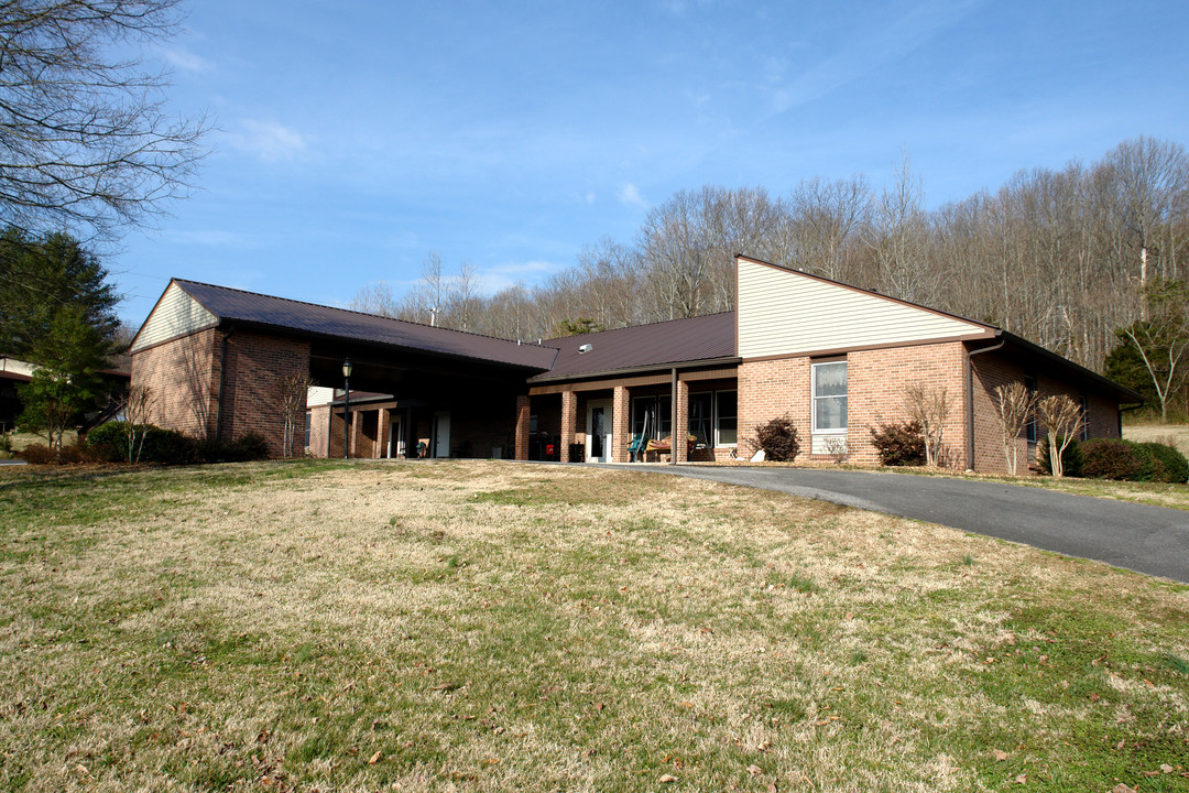 3145 Shiloh Rd in Cleveland, TN - Foto de edificio