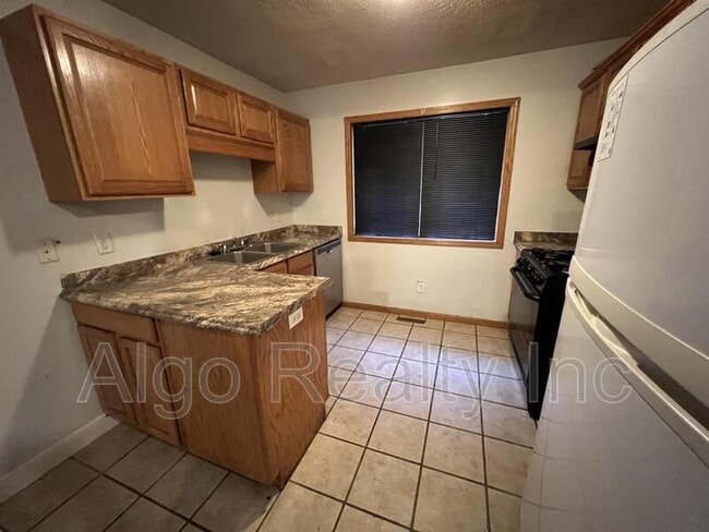 2931 N Aldrich Ave in Minneapolis, MN - Building Photo - Building Photo