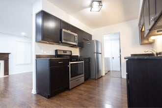 35 Churn Rd in Matteson, IL - Building Photo - Building Photo
