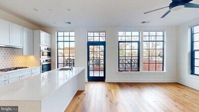 1312 King St in Alexandria, VA - Building Photo - Building Photo