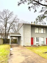 4626 W Orange St in Pearland, TX - Building Photo - Building Photo