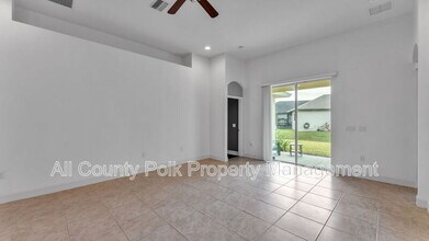 2507 Torrens Dr in Lakeland, FL - Building Photo - Building Photo