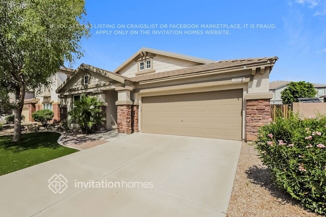 15032 W Desert Mirage Dr in Surprise, AZ - Foto de edificio - Building Photo