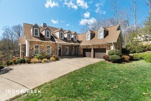 1904 Bearberry Ln in Asheville, NC - Building Photo