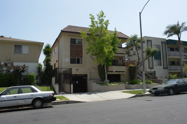 Rosewood III Apartments in Los Angeles, CA - Foto de edificio - Building Photo