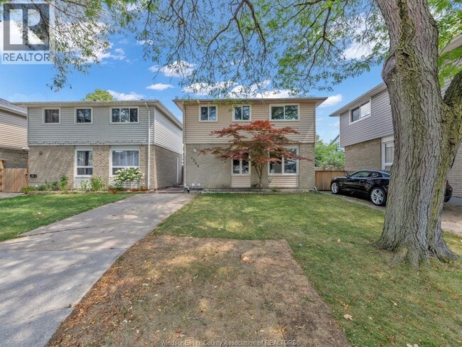 property at 1324 Copperfield Pl