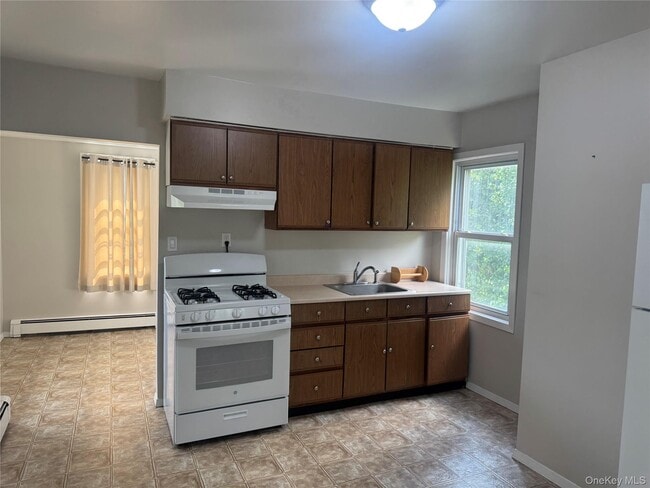 property at 36 Carpenter St