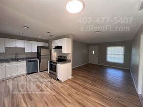 2155 Aaron Ave in Orlando, FL - Building Photo - Building Photo