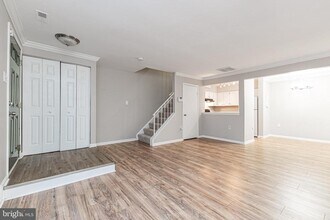 7438 Emerald Dr in Manassas, VA - Building Photo - Building Photo