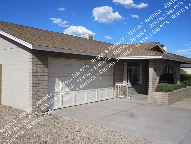 1028 E Paradise Ln in Phoenix, AZ - Building Photo - Building Photo
