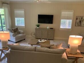 2817 Tiburon Blvd E-Unit -#4-101 in Naples, FL - Building Photo - Building Photo