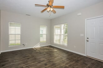 2201 Grv Lndg Wy in Grovetown, GA - Building Photo - Building Photo